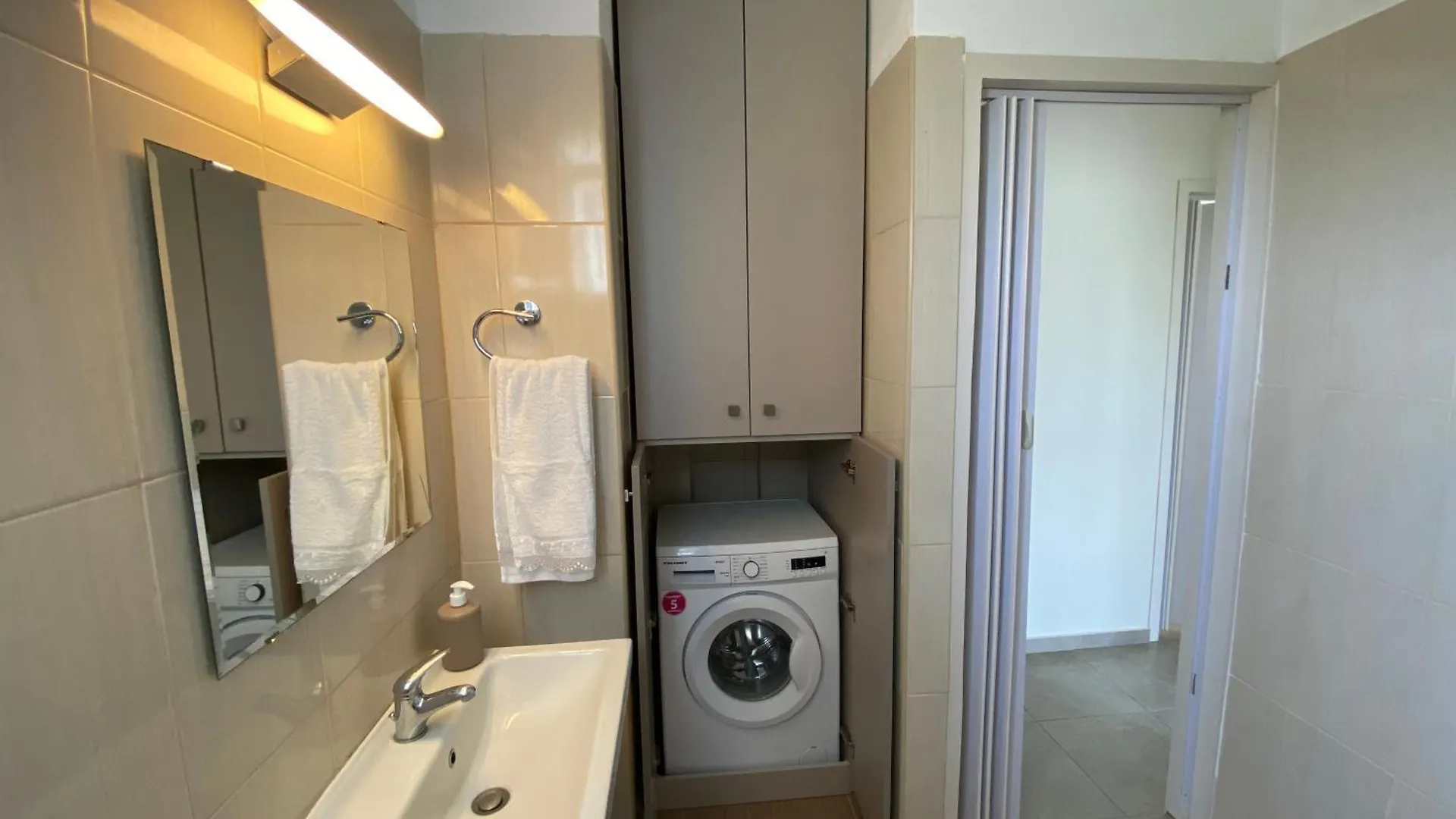בית נופש פוסידי Villa Nicos