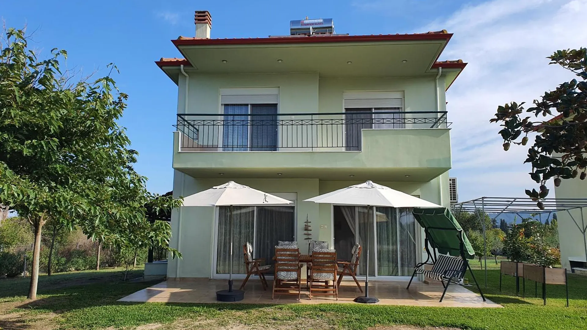 פוסידי Villa Nicos